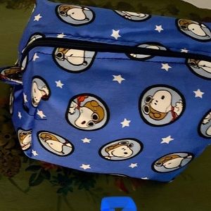 Snoopy boxed zippered dopp cosmetic toiletry bag